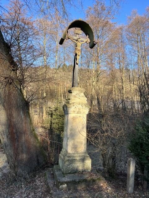 kříže1